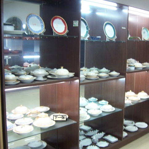 深圳货架，深圳仓储货架，深圳仓库货架，餐具类展示架