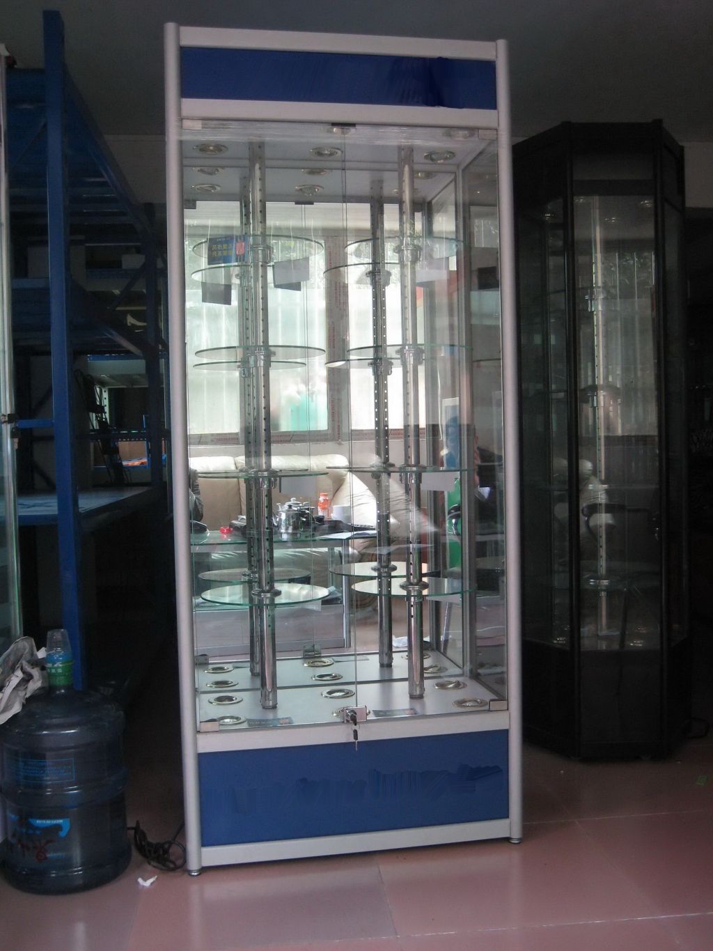 深圳货架，深圳仓储货架，深圳仓库货架，瓷器品展示架