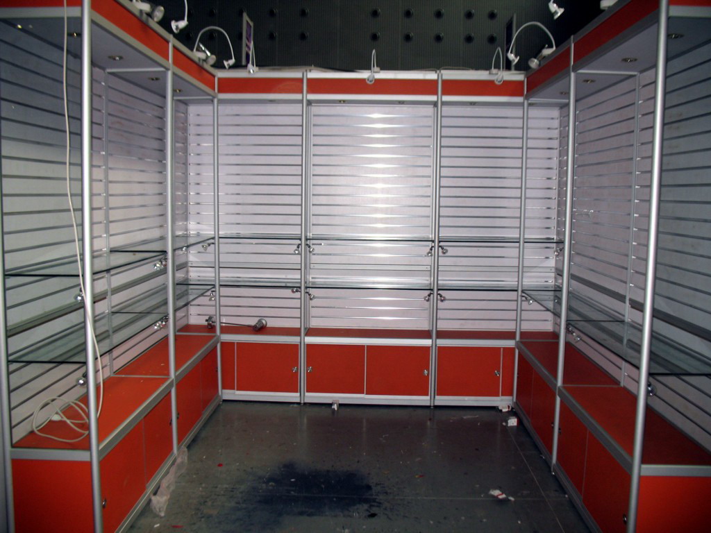 深圳货架，深圳仓储货架，深圳仓库货架，烟酒店展示架